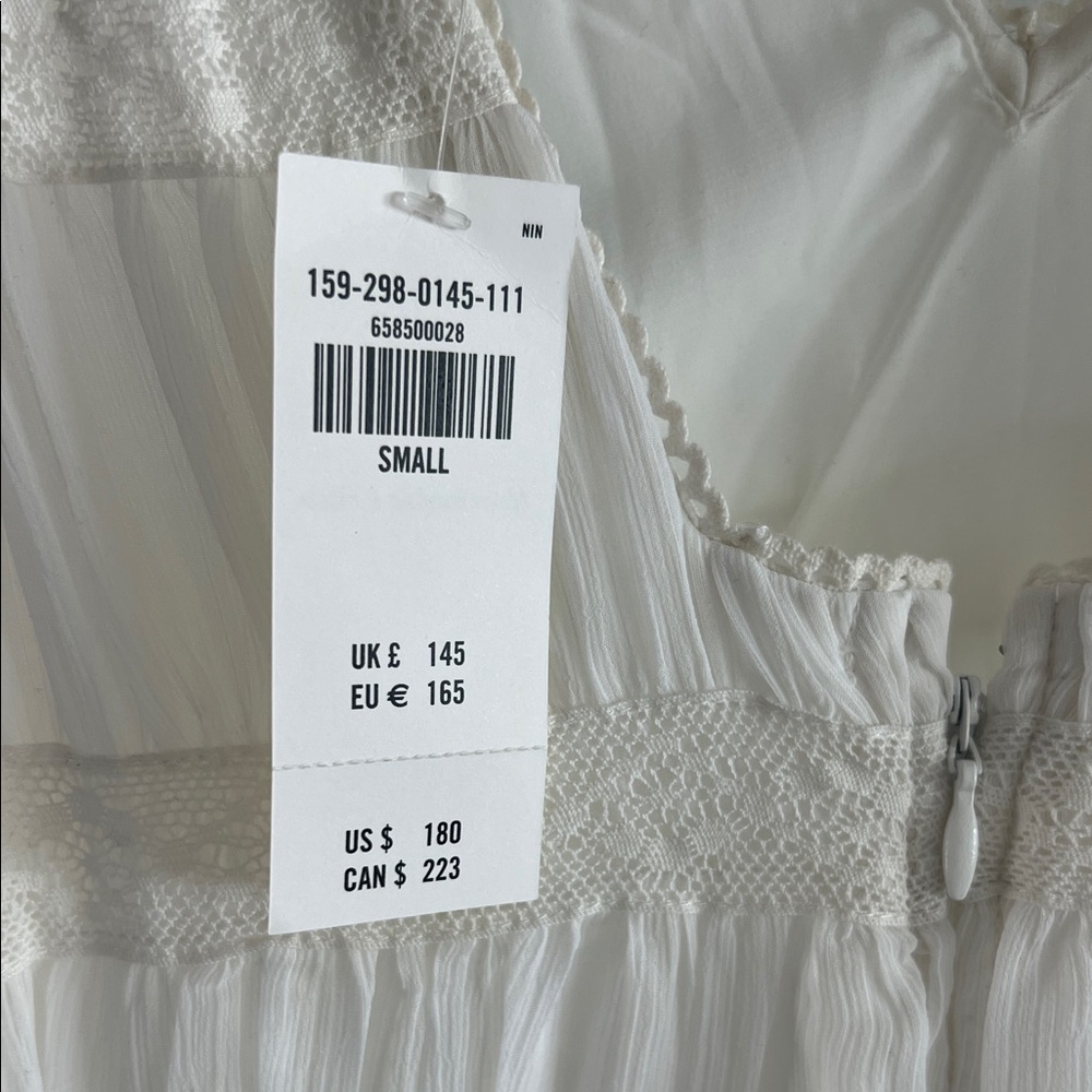 ✨ Brand New, Never Worn ✨ Elegant White Sleeveless Dress - Picture 3 of 3